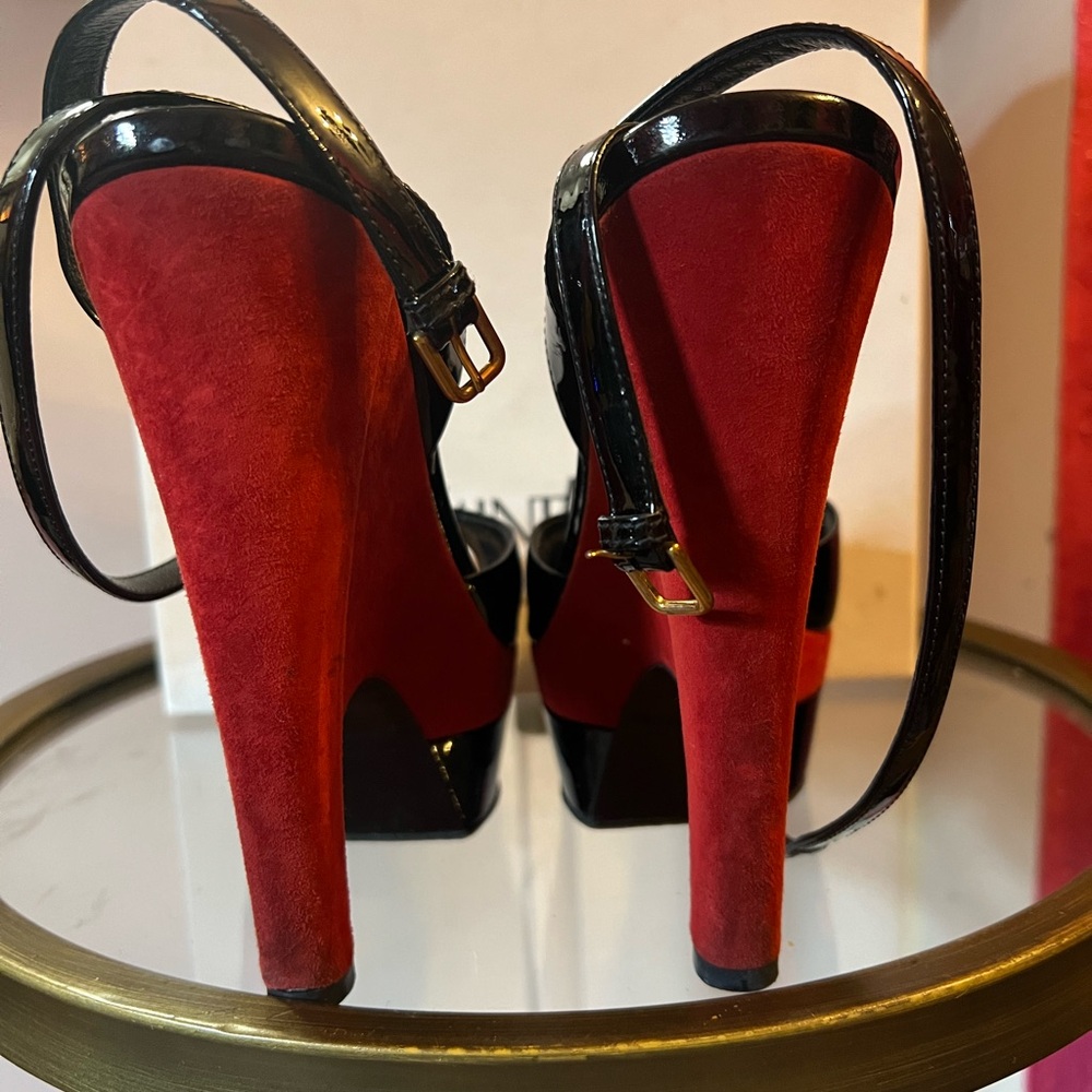 Saint Laurent open toe 40 patent leather pumps/wedges - Picture 2 of 6